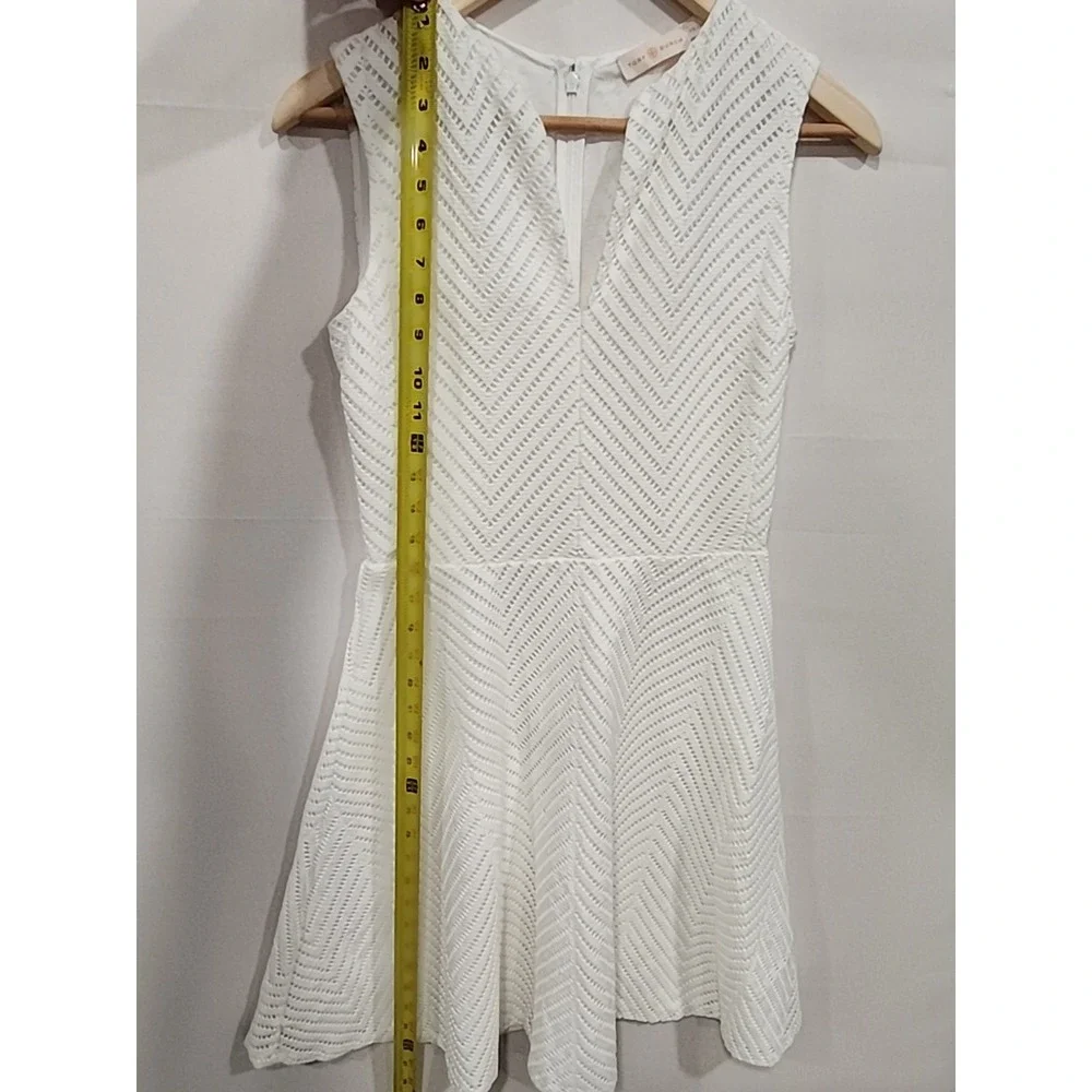 Tory Burch White Sleeveless Eyelet Fit & Flare Dress XS/TP, A-line Hidden Zipper